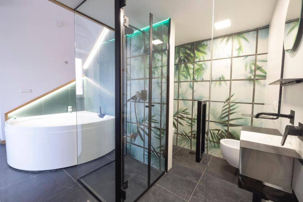 Bali Aqua&Charme Bed & Breakfast Gaeta Luaran gambar