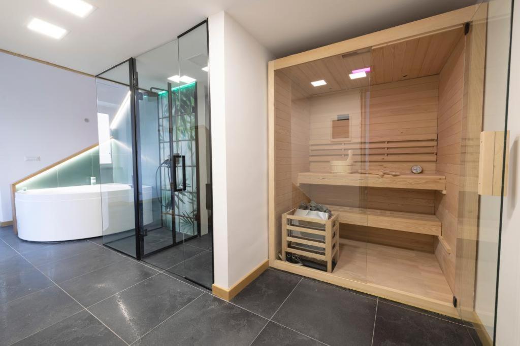 Bali Aqua&Charme Bed & Breakfast Gaeta Luaran gambar
